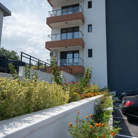 St. Dimitar Apartment *